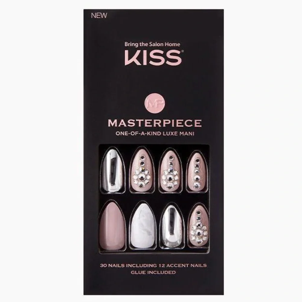 Kiss Masterpiece One-Of-A-Kind Luxe Mani Set in 'Kitty Gurl’